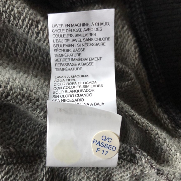 Van Heusen Zip Up Mens Sweater XL Grey/Black NWOT - Picture 8 of 11